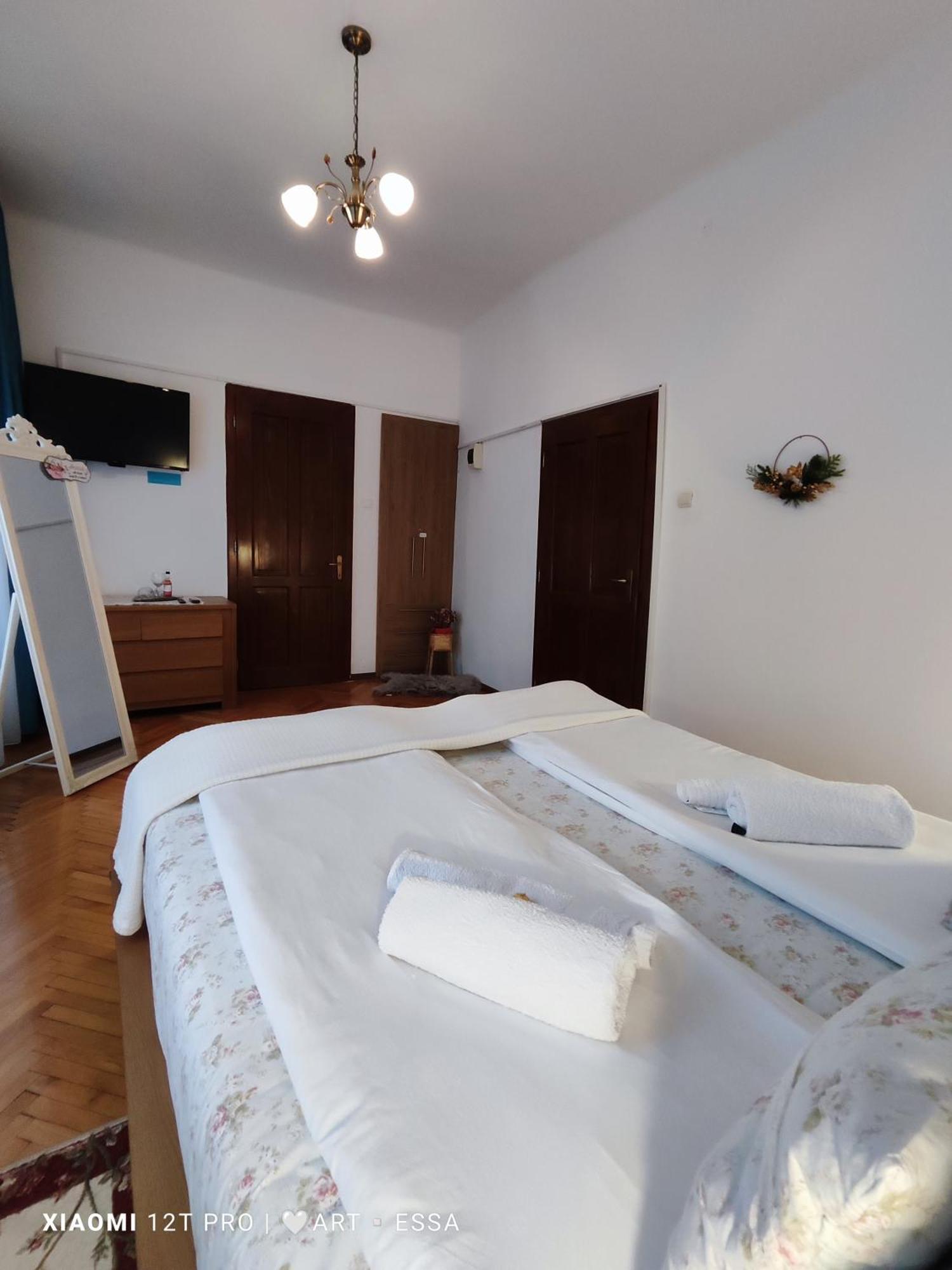 Apartament Buon Gusto,Near Main Square And Liar Bridge,Historical Side Of City Center Sibiu Eksteriør billede